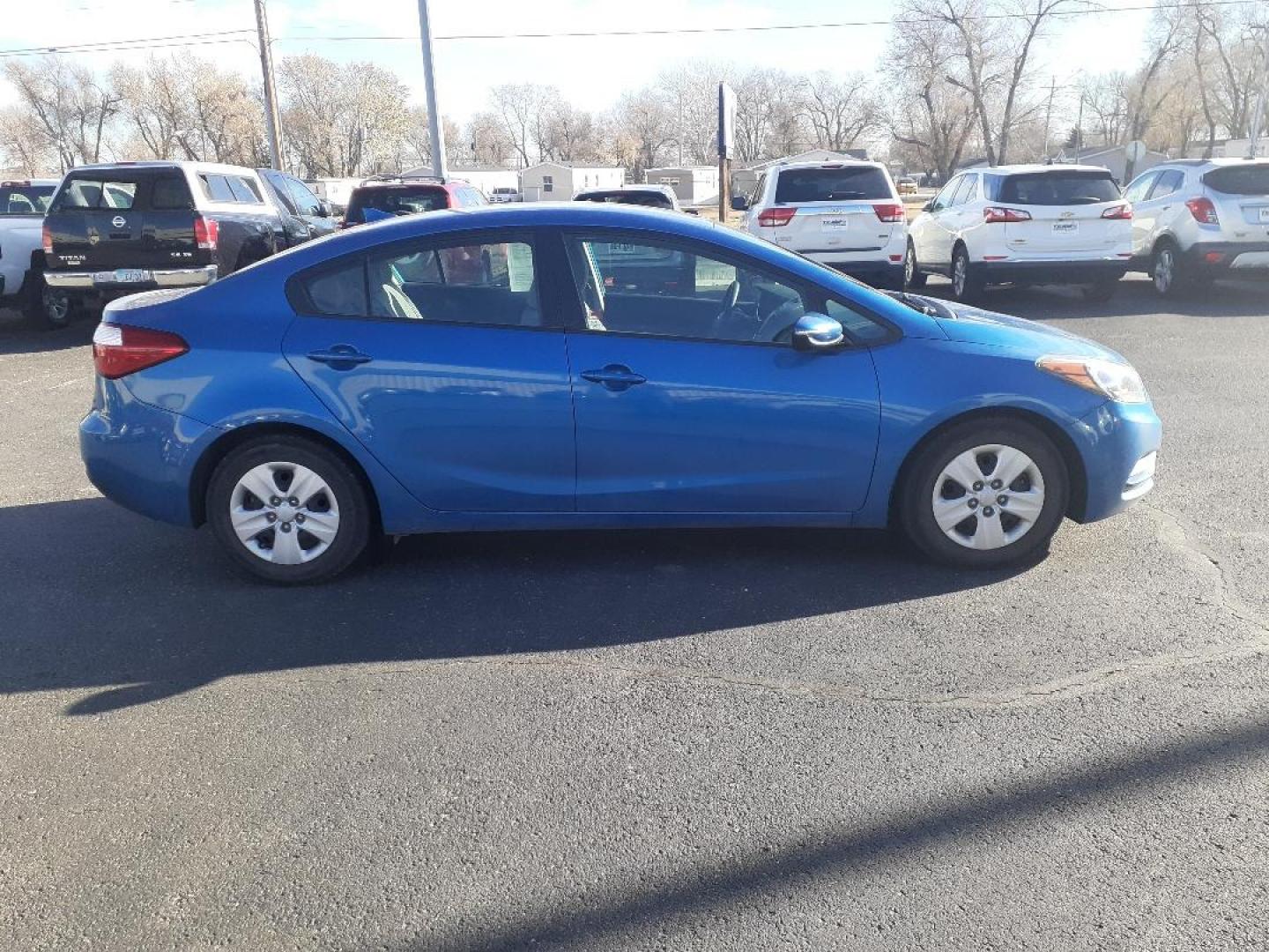 2015 Kia Forte (KNAFX4A69F5) , located at 2015 Cambell Street, Rapid City, SD, 57701, (605) 342-8326, 44.066433, -103.191772 - CARFAX AVAILABLE - Photo#4